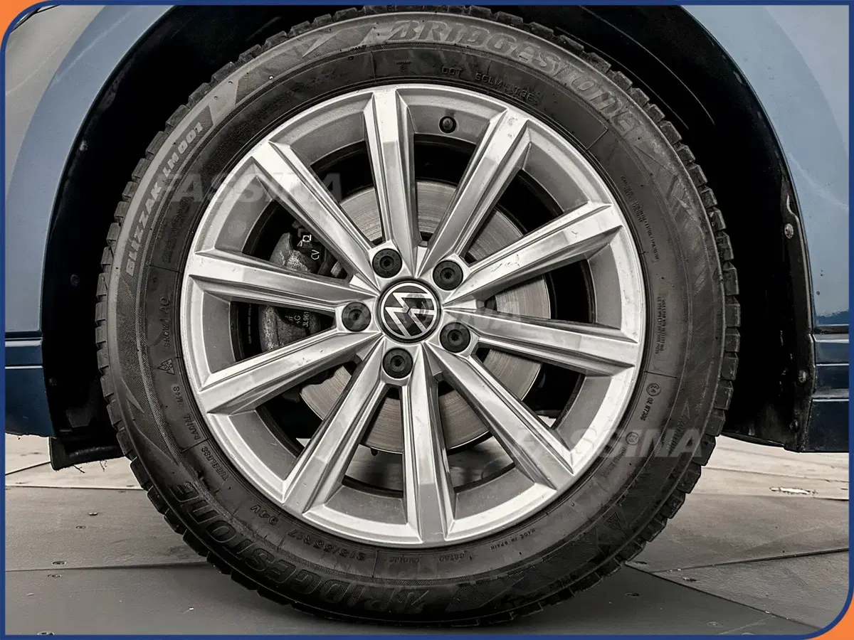 Volkswagen Passat usata a Milano (7)