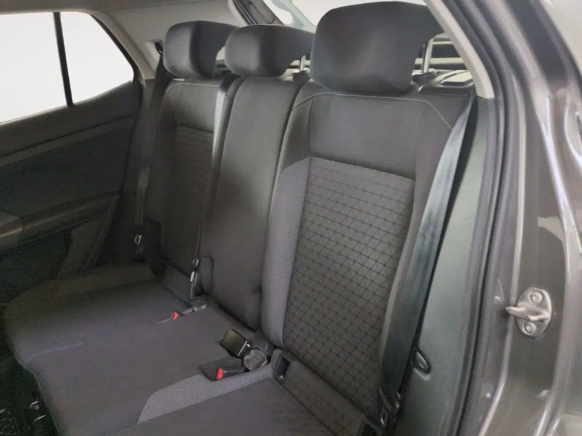 Volkswagen T-Cross usata a Agrigento (12)