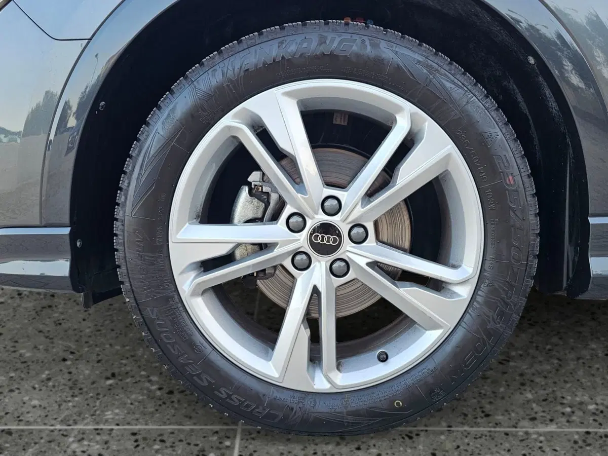 Audi Q3 Sportback usata a Bari (13)