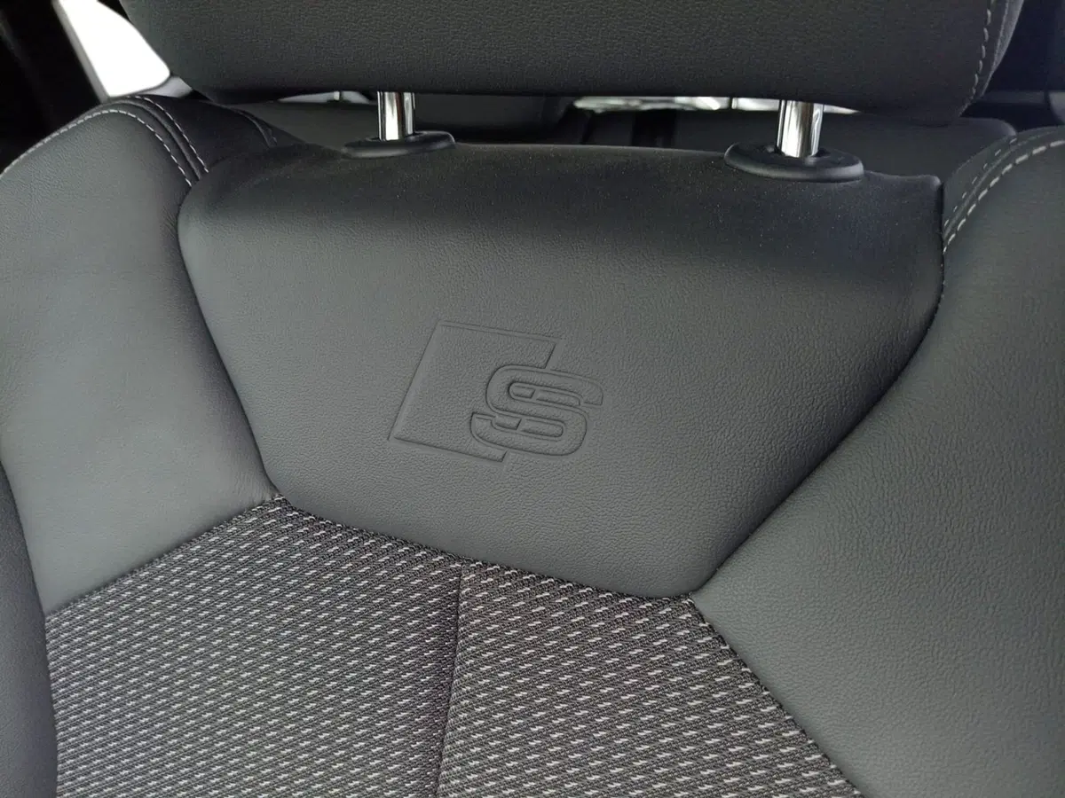 Audi Q3 Sportback usata a Bari (14)