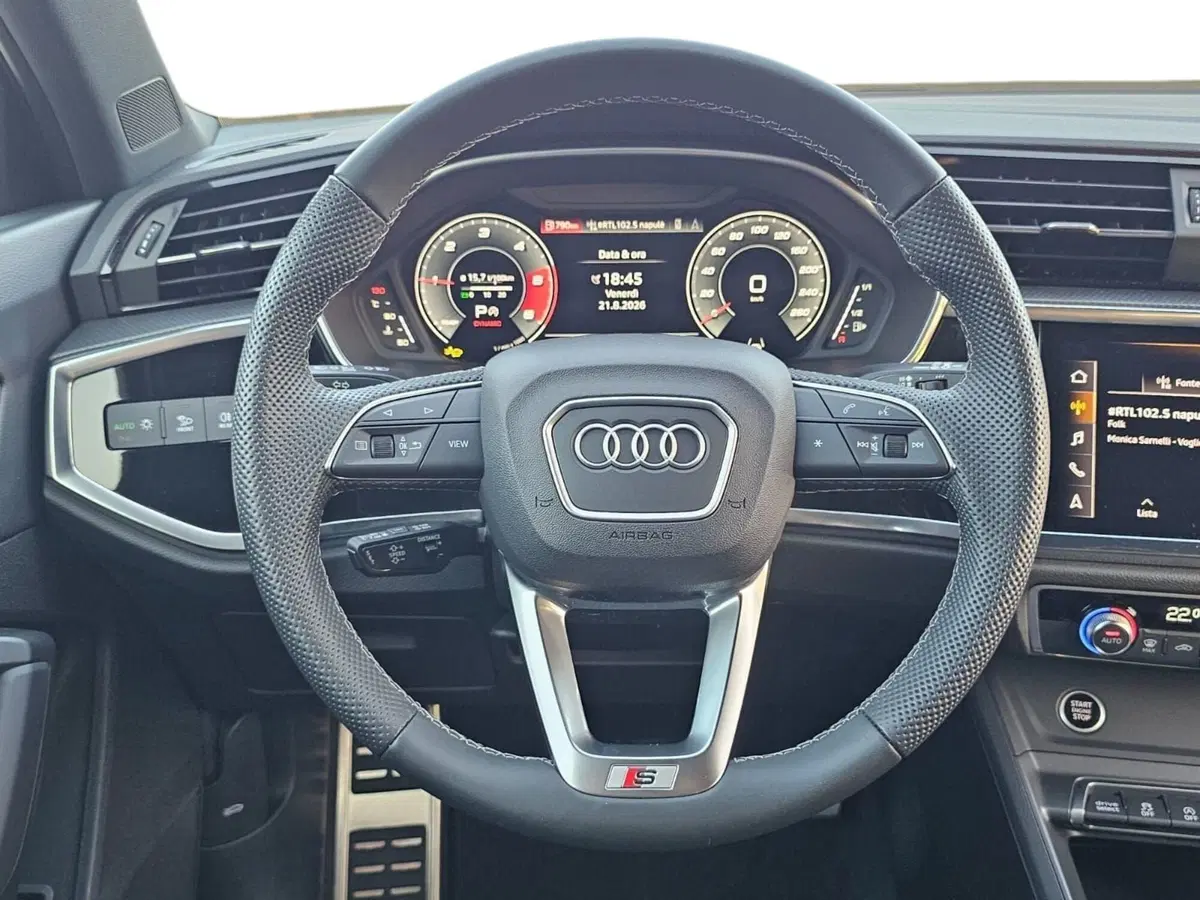 Audi Q3 Sportback usata a Bari (3)
