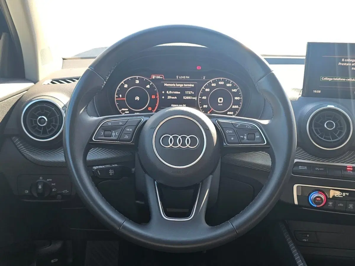 Audi Q2 usata a Bari (3)