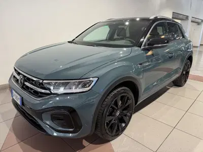 Volkswagen T-Roc 1.0 TSI R-Line del 2023 usata a Genova