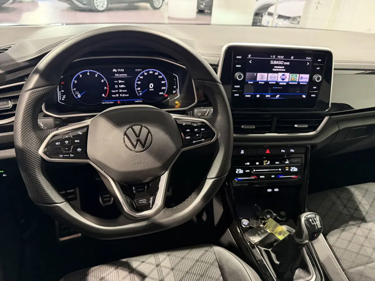 Volkswagen T-Roc usata a Genova (11)