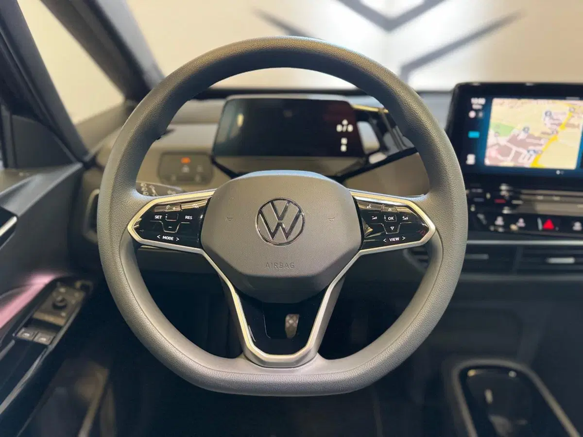 Volkswagen ID.3 usata a Varese (12)
