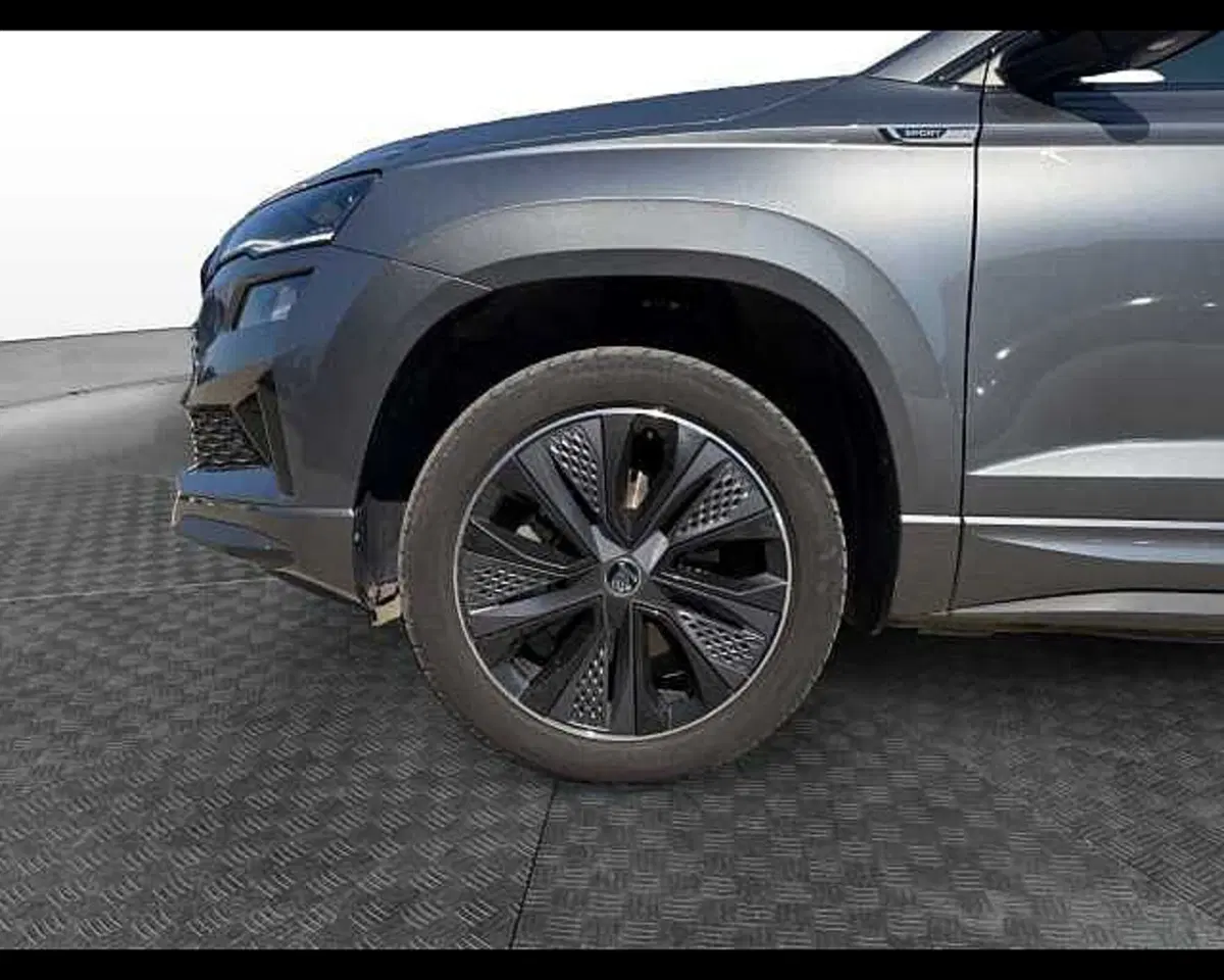 Skoda Karoq usata a Ravenna (9)
