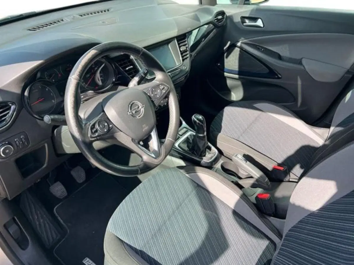 Opel Crossland X usata a Sassari (6)