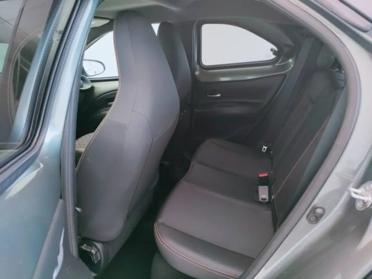 Toyota Aygo X usata a Teramo (12)