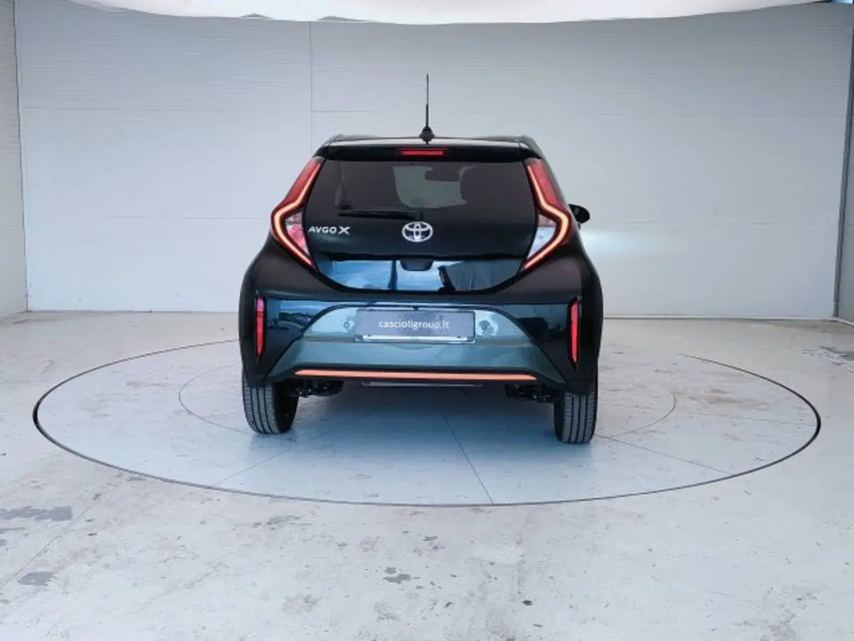 Toyota Aygo X usata a Teramo (6)