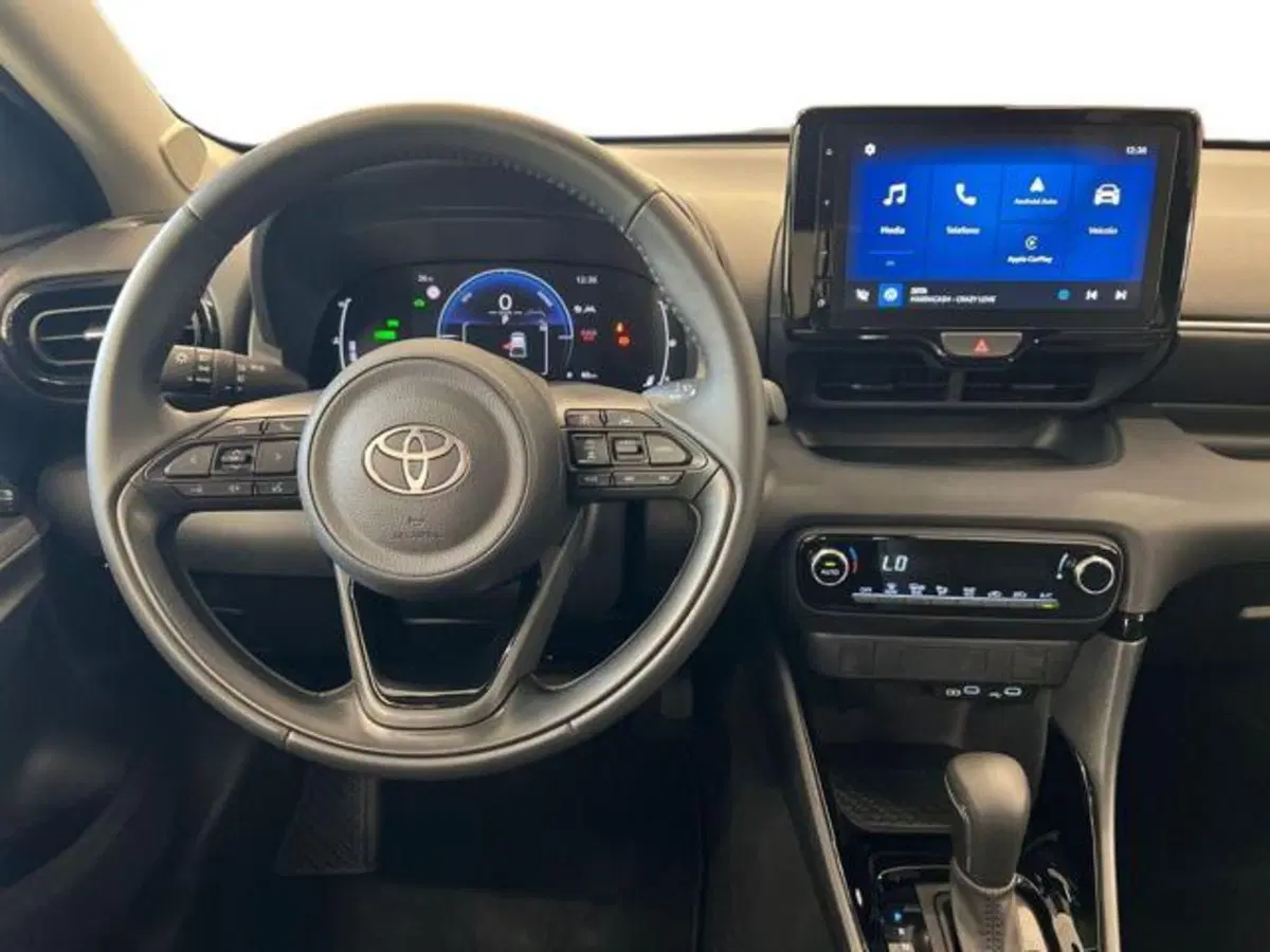 Toyota Yaris Cross usata a Vercelli (10)