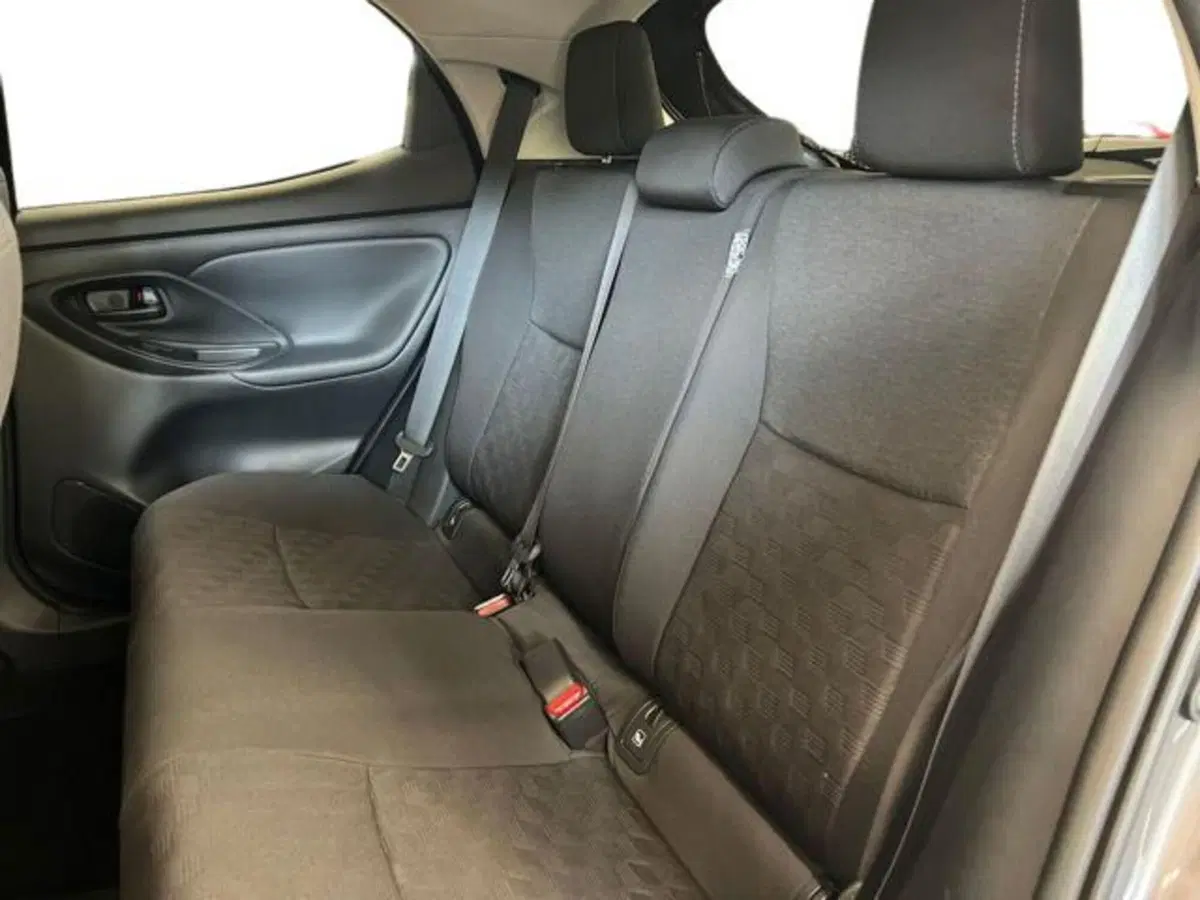Toyota Yaris Cross usata a Vercelli (8)