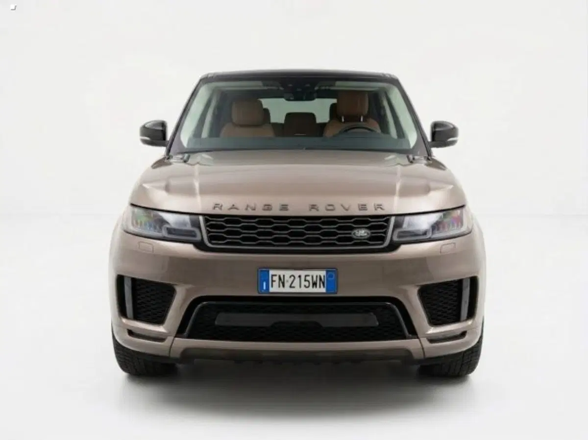 Land Rover Range Rover Sport usata a Lucca (2)