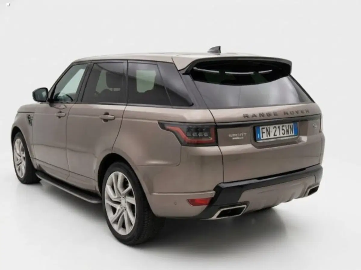 Land Rover Range Rover Sport usata a Lucca (4)