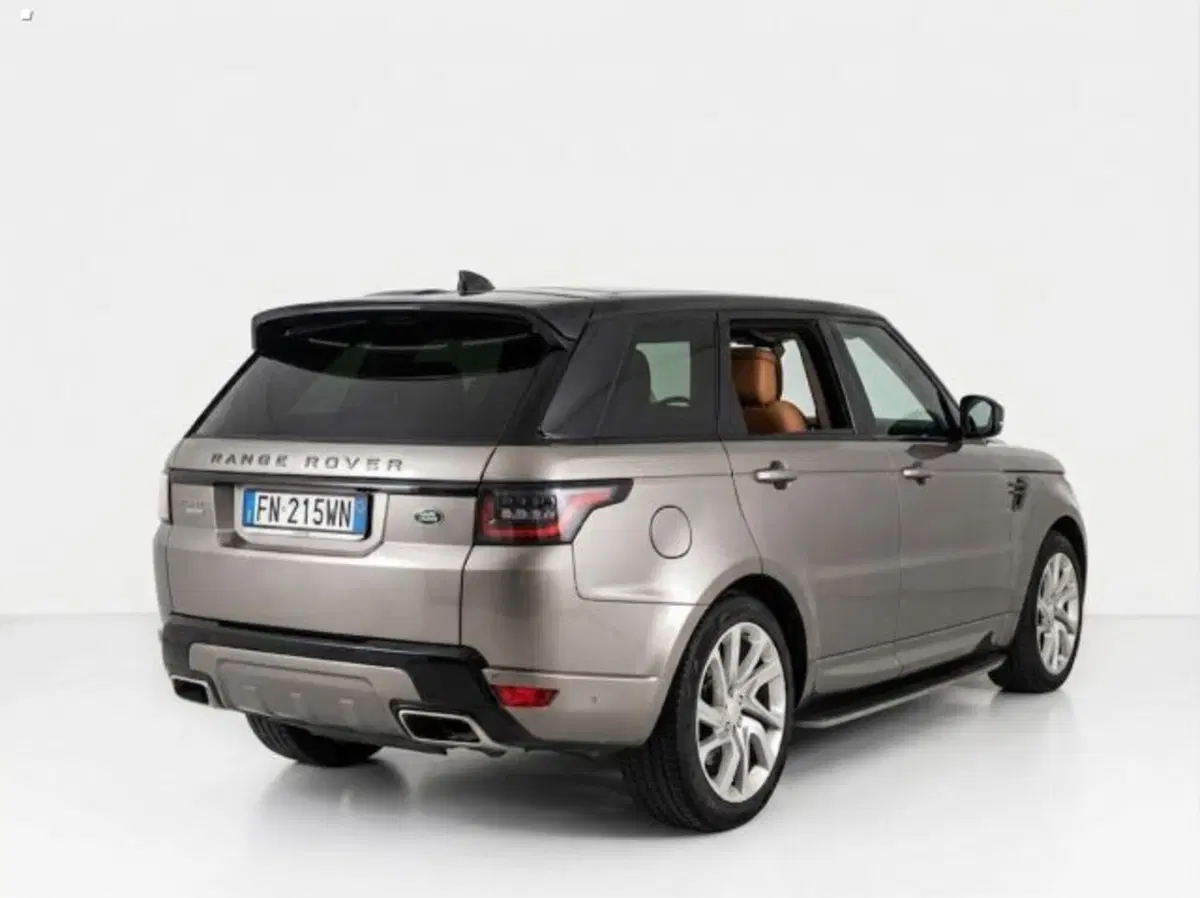Land Rover Range Rover Sport usata a Lucca (6)