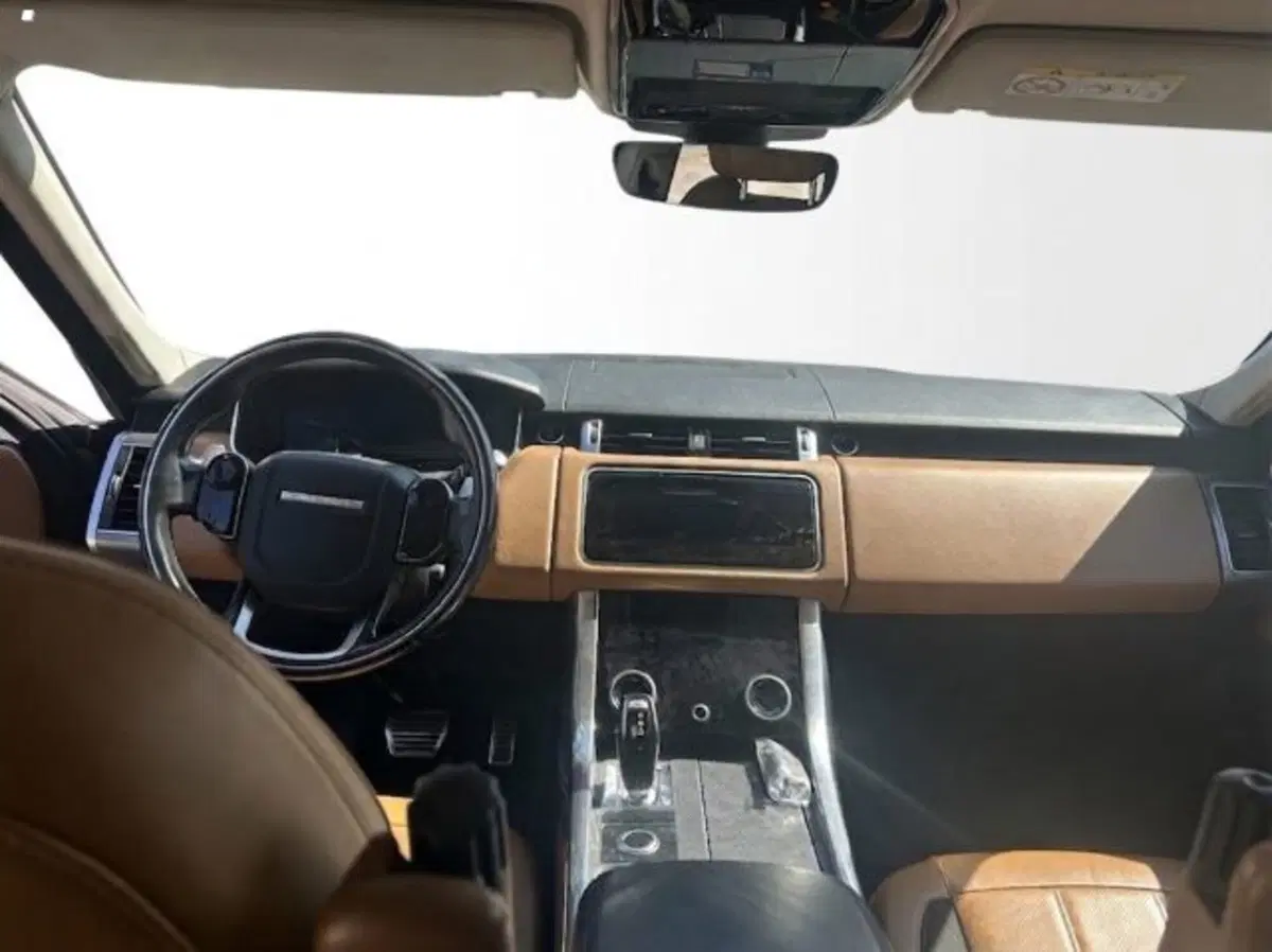 Land Rover Range Rover Sport usata a Lucca (9)