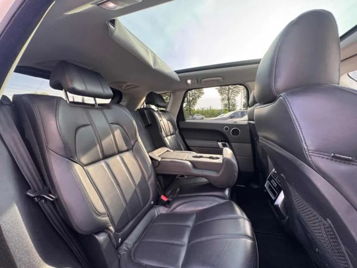 Land Rover Range Rover Sport usata a Lucca (16)