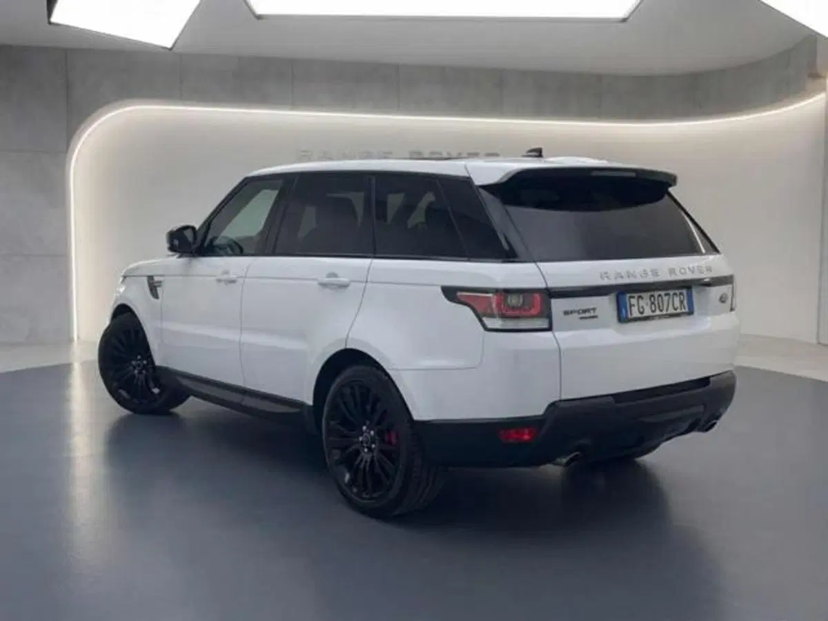 Land Rover Range Rover Sport usata a Lucca (3)