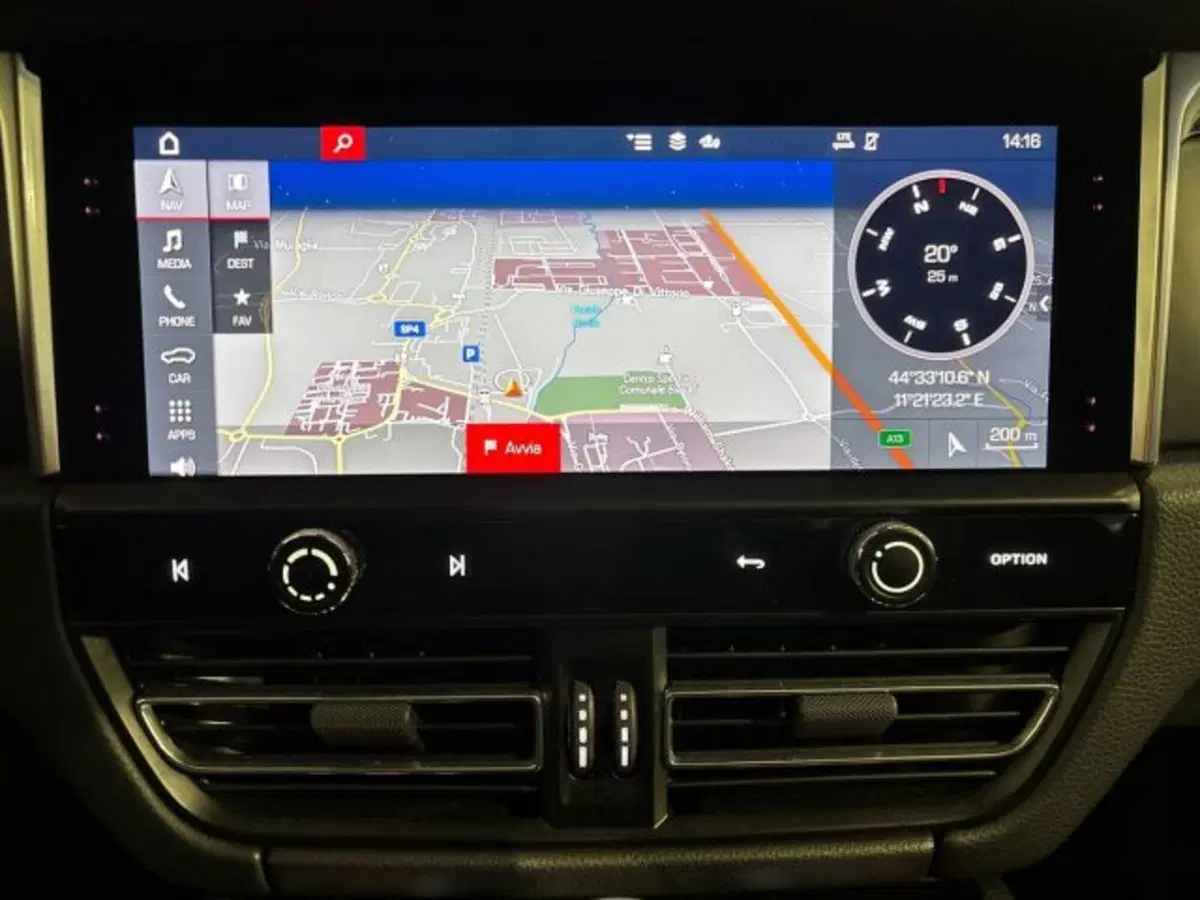 Porsche Macan usata a Bologna (17)