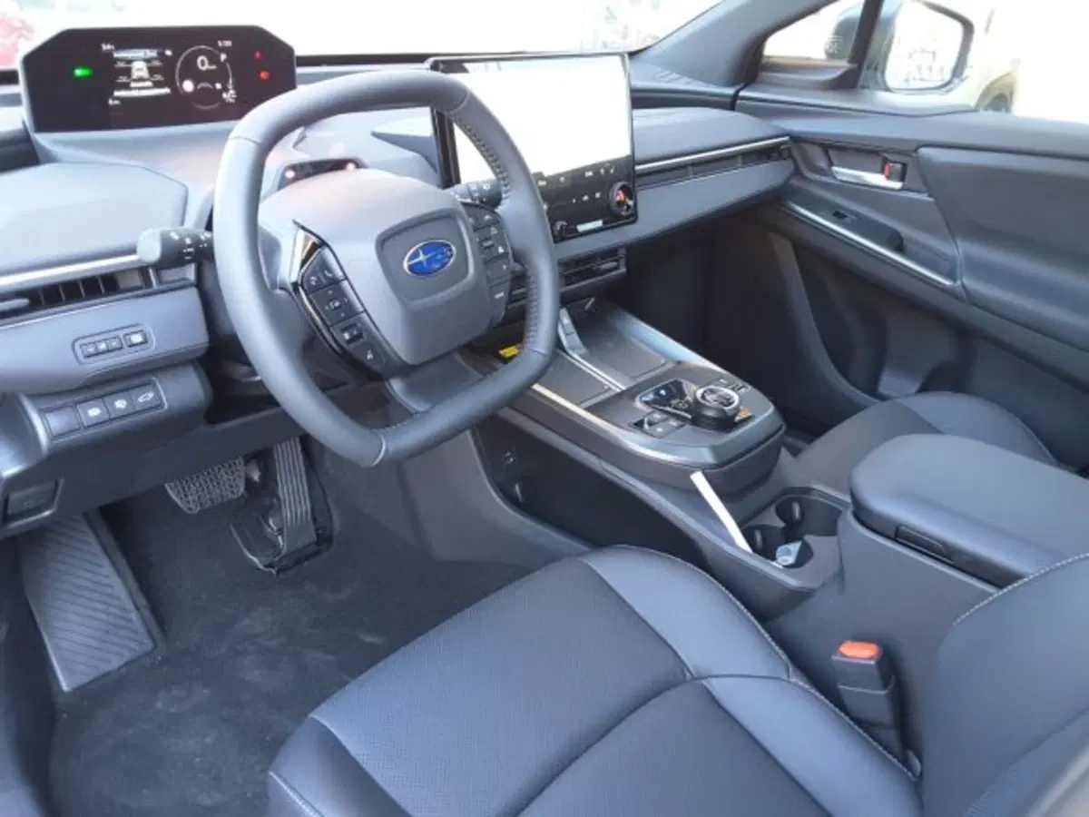 Subaru E-Outback nuova a Firenze (7)