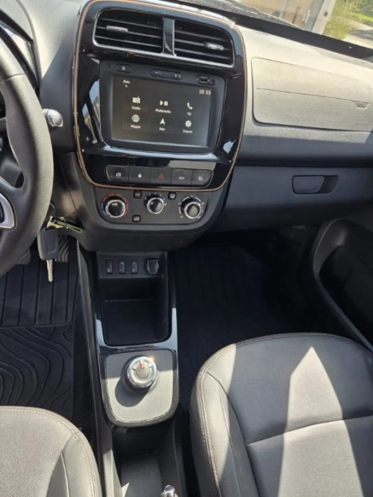 Dacia Spring usata a Taranto (10)