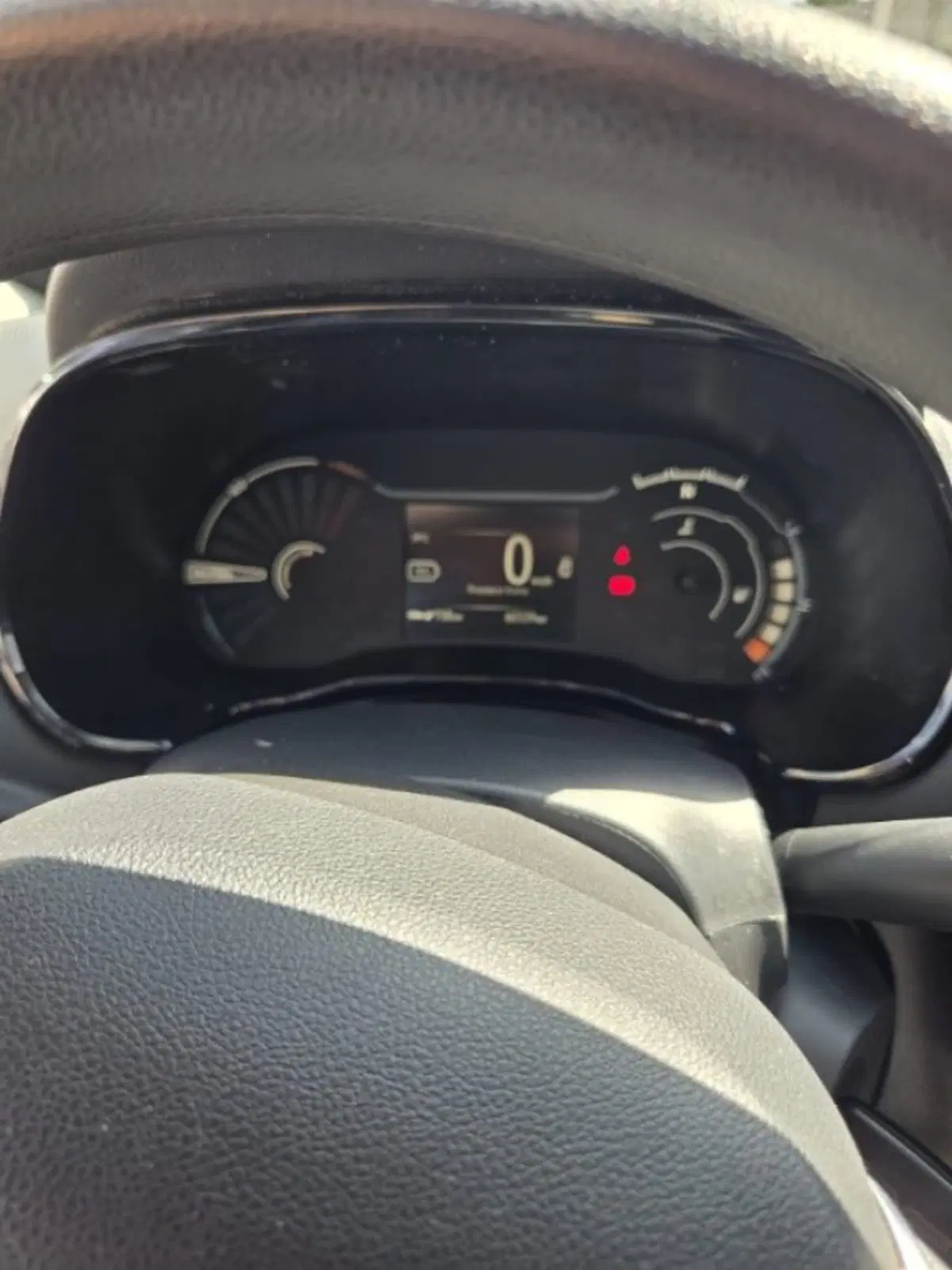 Dacia Spring usata a Taranto (11)