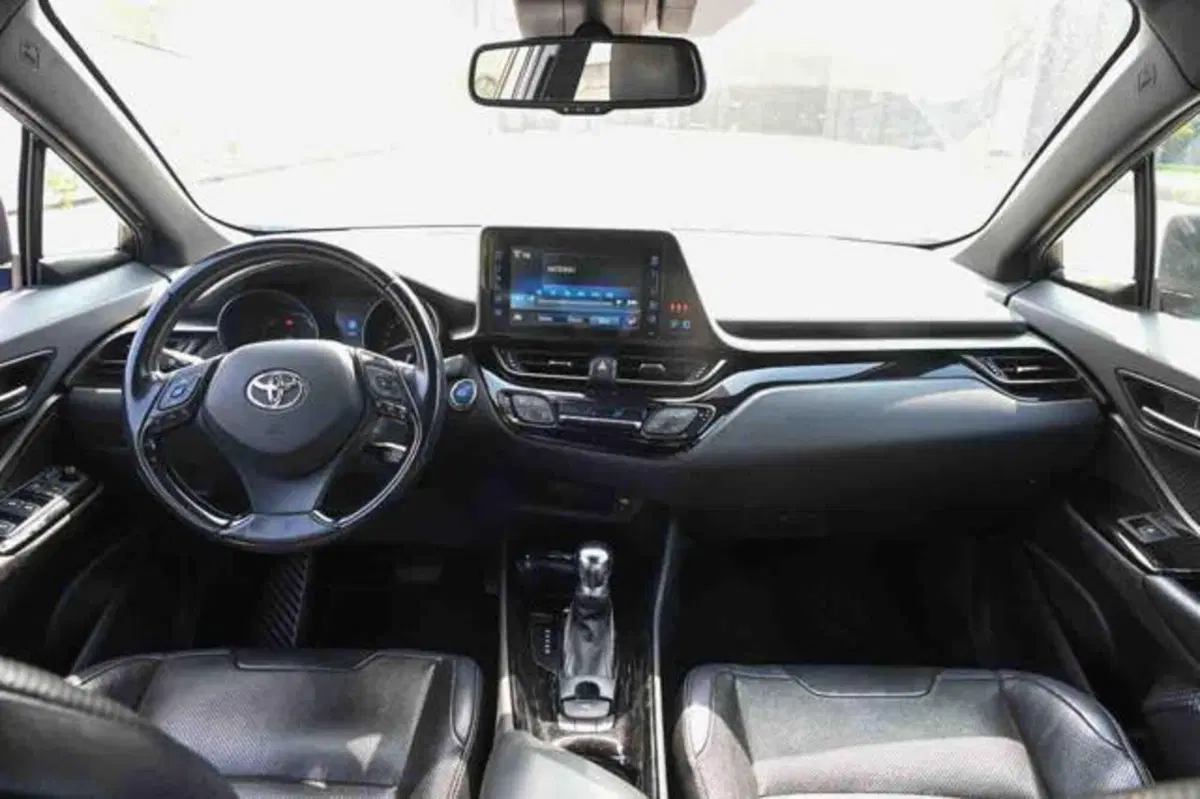 Toyota Toyota C-HR usata a Torino (7)
