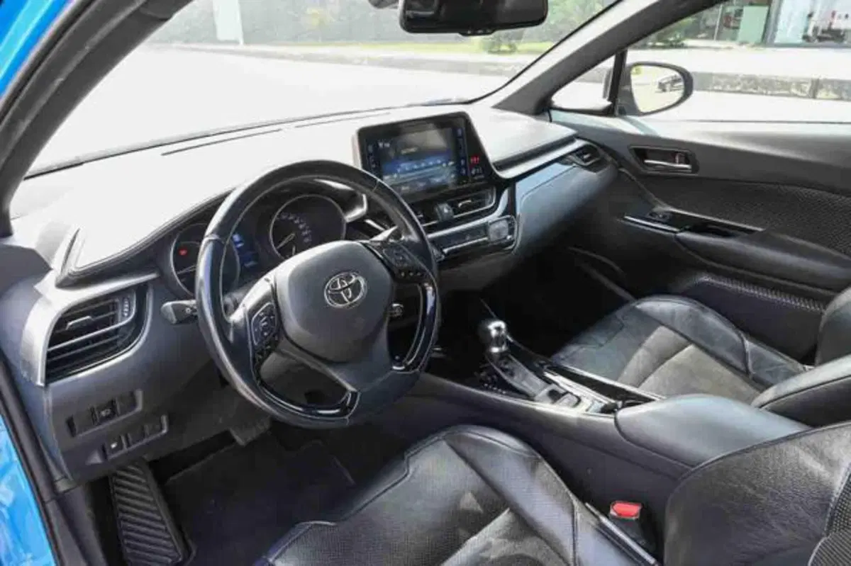 Toyota Toyota C-HR usata a Torino (8)