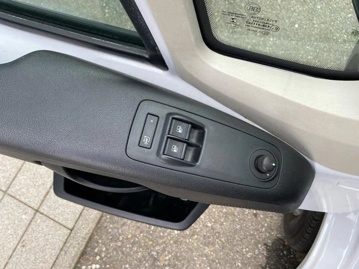 Peugeot Boxer Furgone usata a Torino (9)