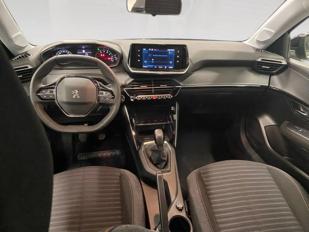 Peugeot 208 usata a Torino (6)