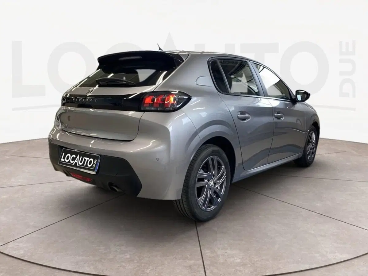 Peugeot 208 usata a Torino (4)