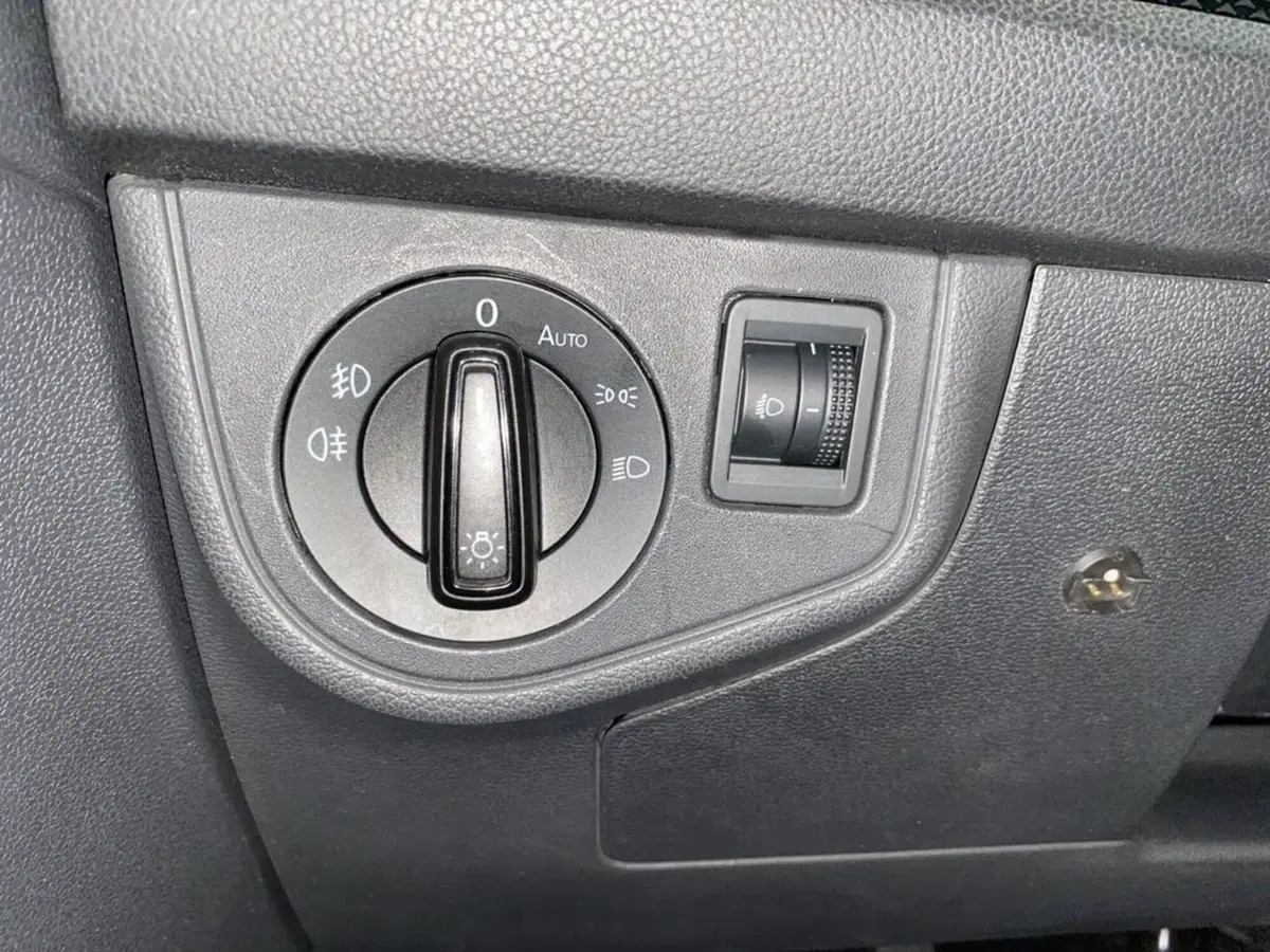 Volkswagen Polo usata a Torino (14)