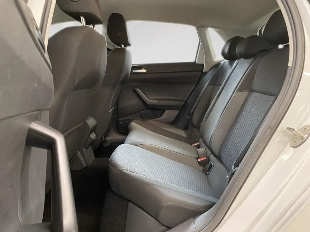 Volkswagen Polo usata a Torino (8)