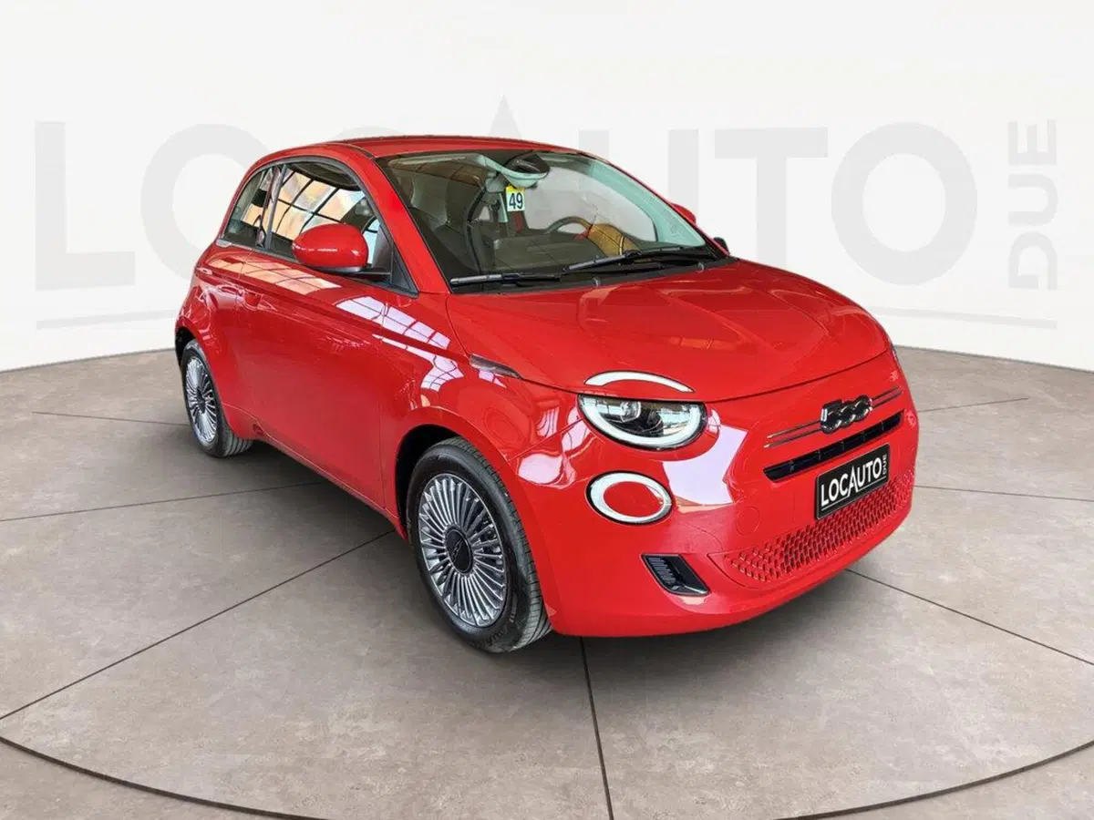 Fiat 500 nuova a Torino (3)