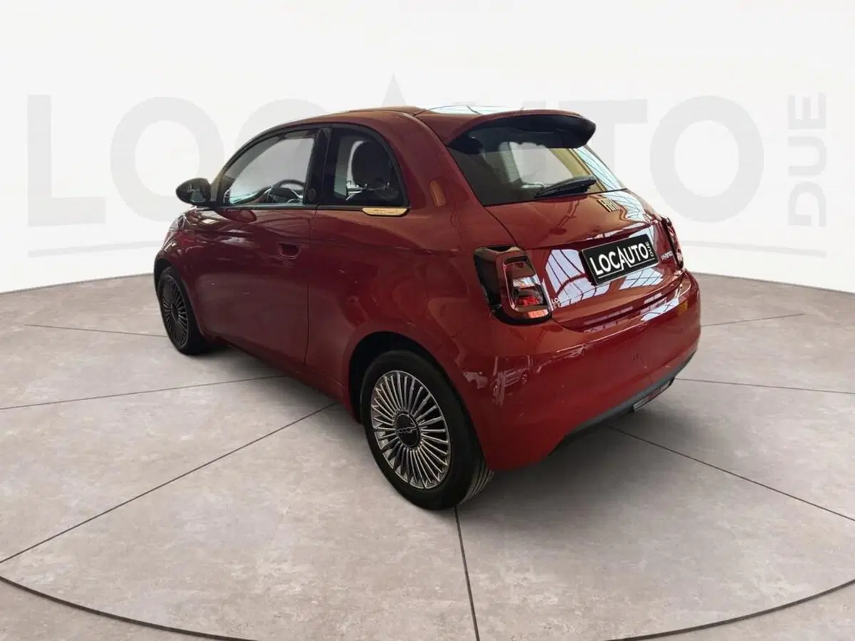 Fiat 500 nuova a Torino (5)