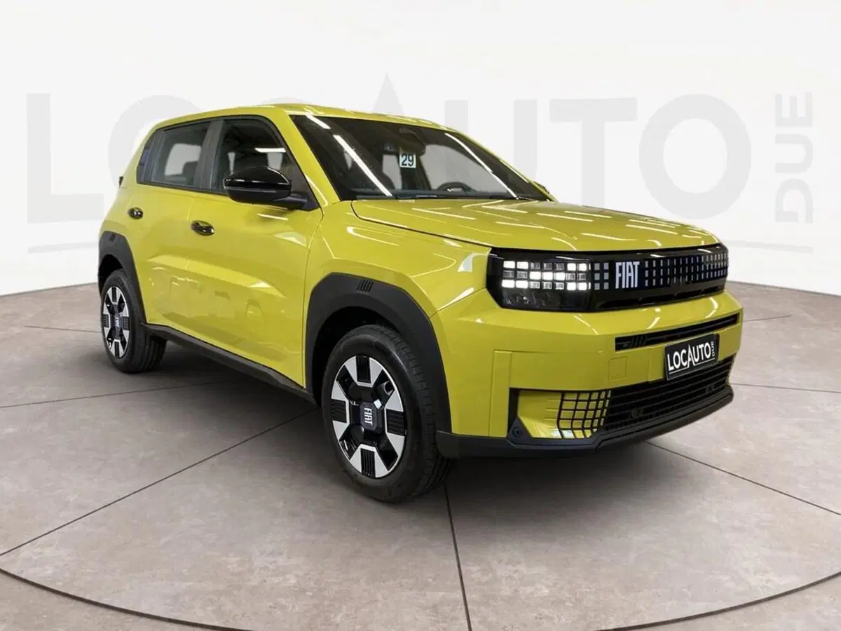 Fiat Grande Panda nuova a Torino (3)