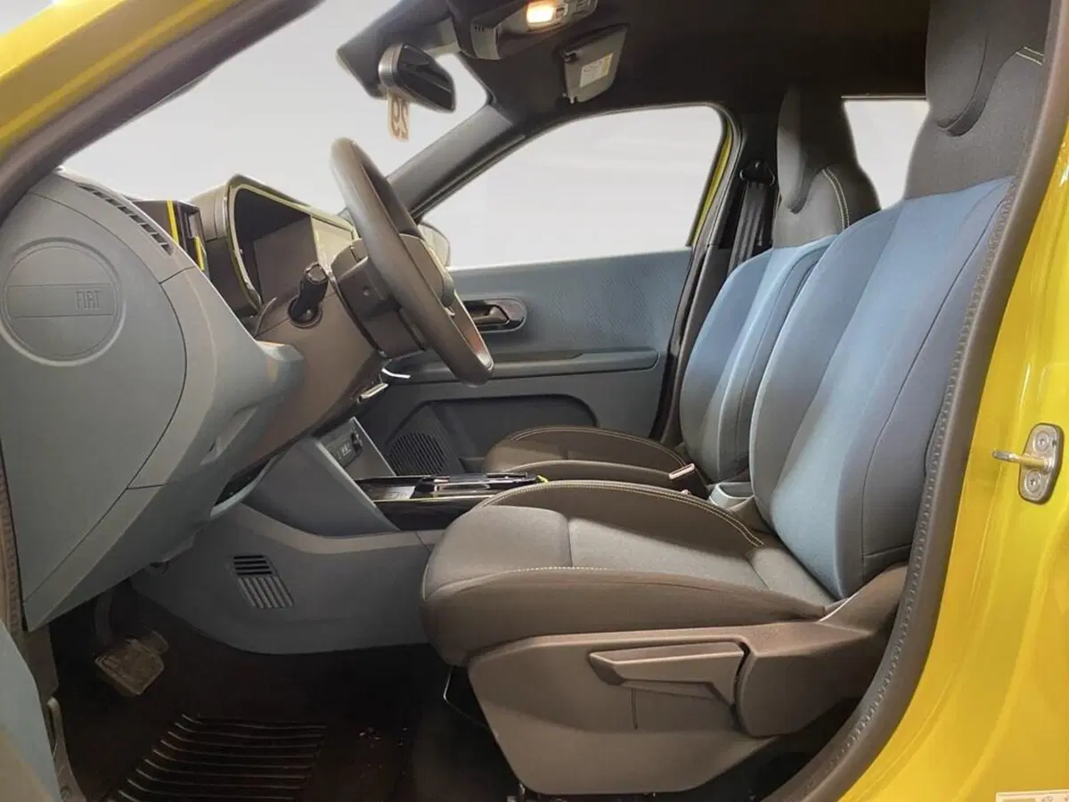 Fiat Grande Panda nuova a Torino (7)