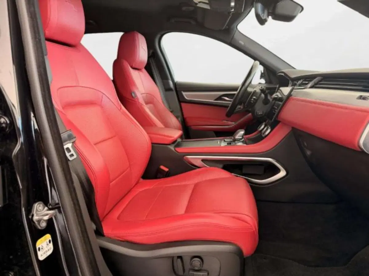 Jaguar F-Pace usata a Siena (3)