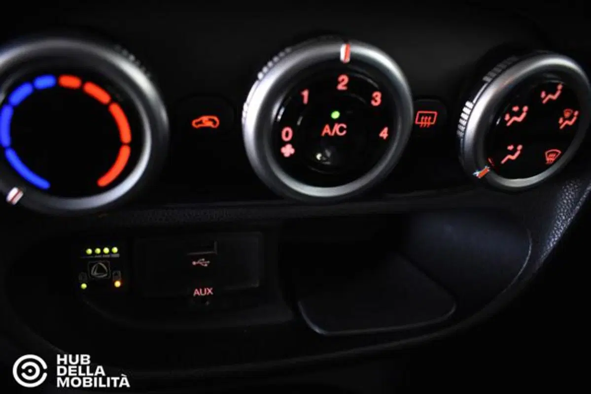 Fiat 500L usata a Perugia (20)