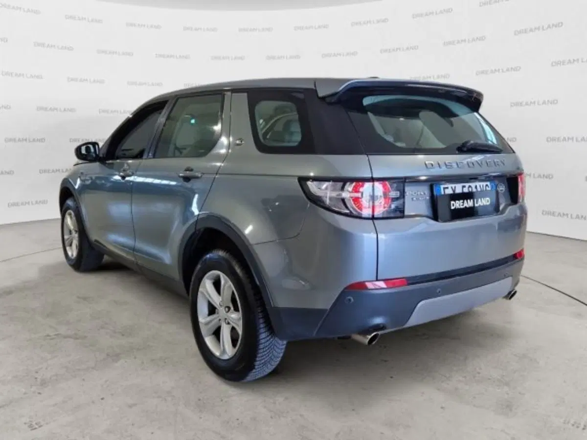 Land Rover Discovery Sport usata a Livorno (5)