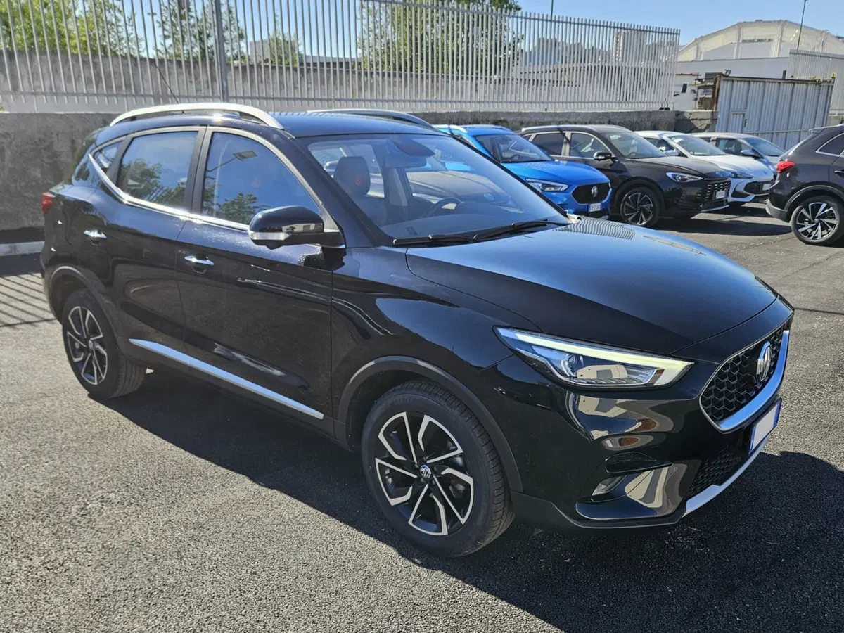 Mg ZS usata a Napoli (2)