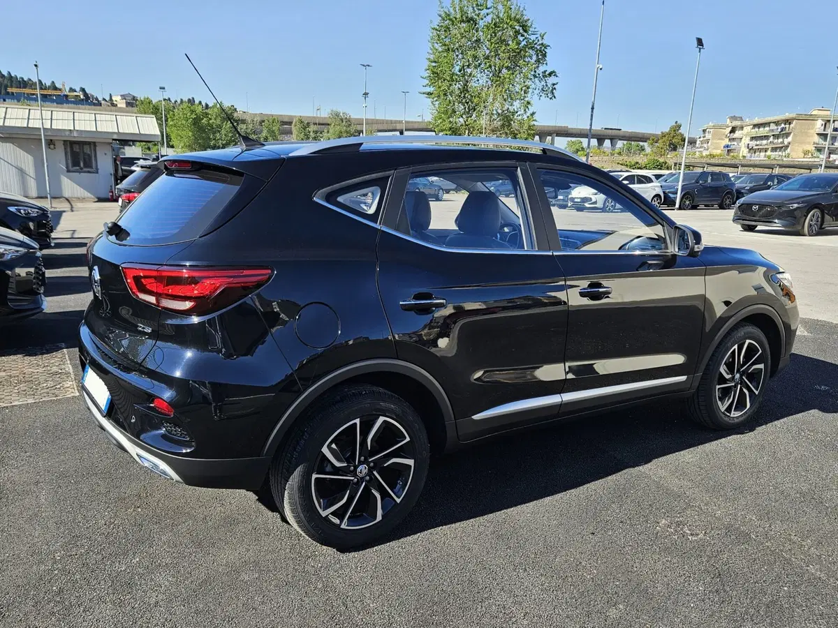 Mg ZS usata a Napoli (3)
