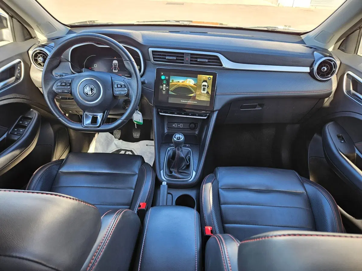 Mg ZS usata a Napoli (5)