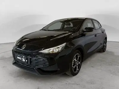 Mg MG3 1.5 hybrid+ Luxury auto del 2025 usata a Napoli