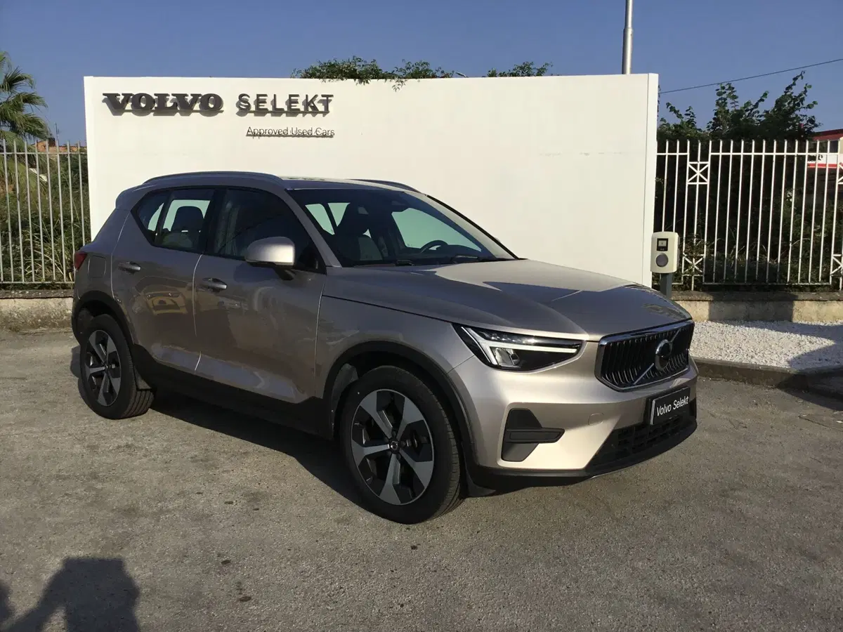 Volvo XC40 usata a Napoli (2)