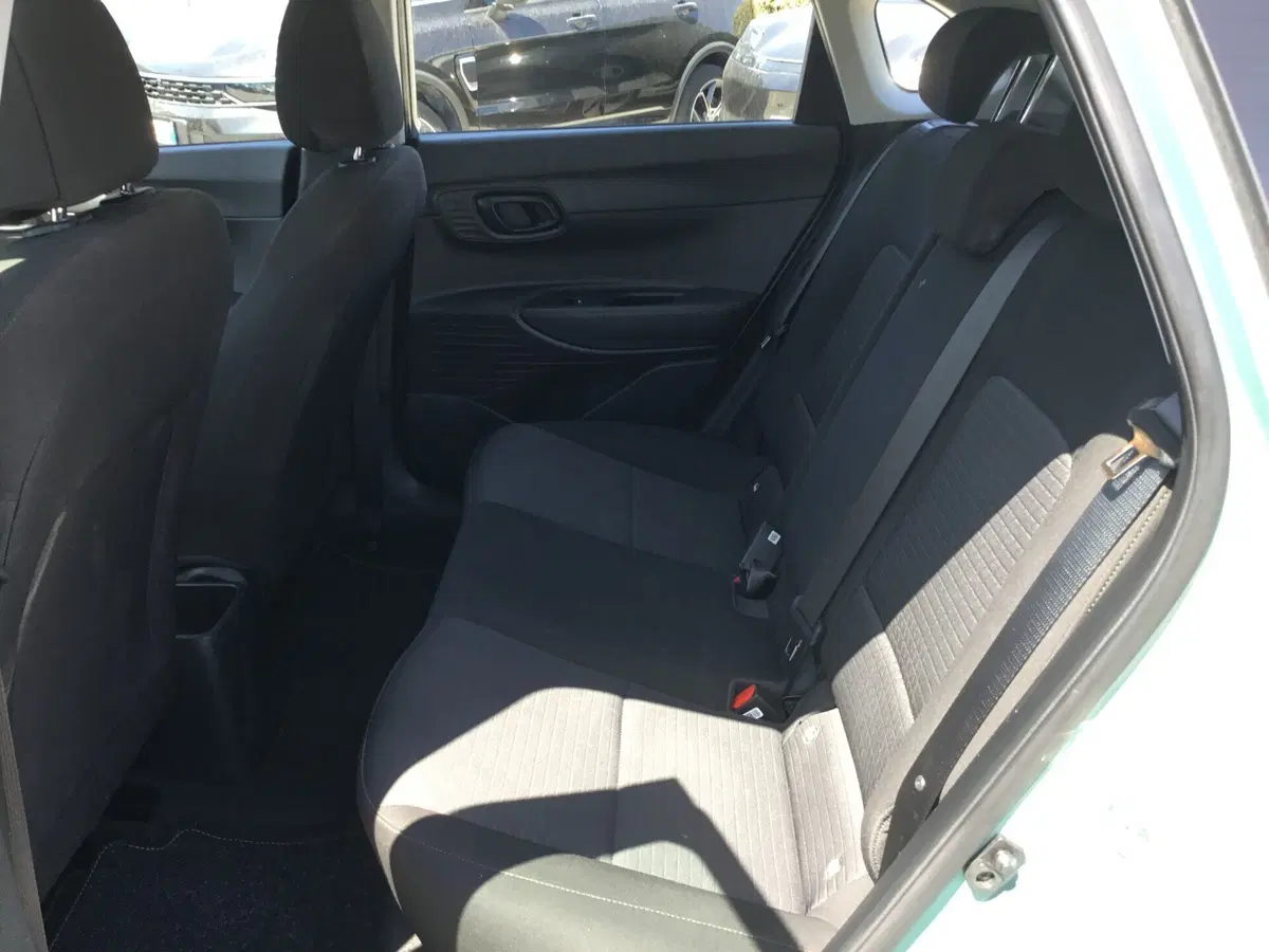 Hyundai i20 usata a Napoli (6)