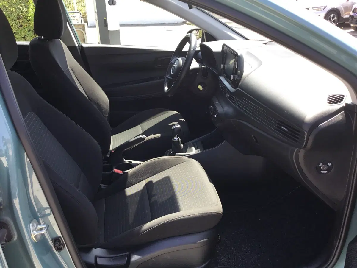 Hyundai i20 usata a Napoli (8)