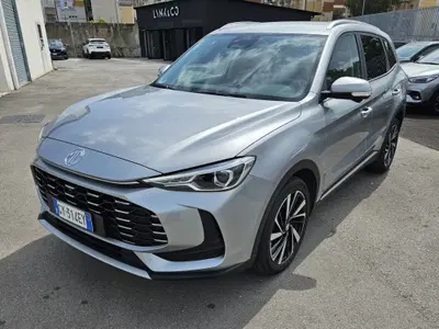 Mg ZS 1.5 hybrid+ Luxury auto del 2025 usata a Napoli