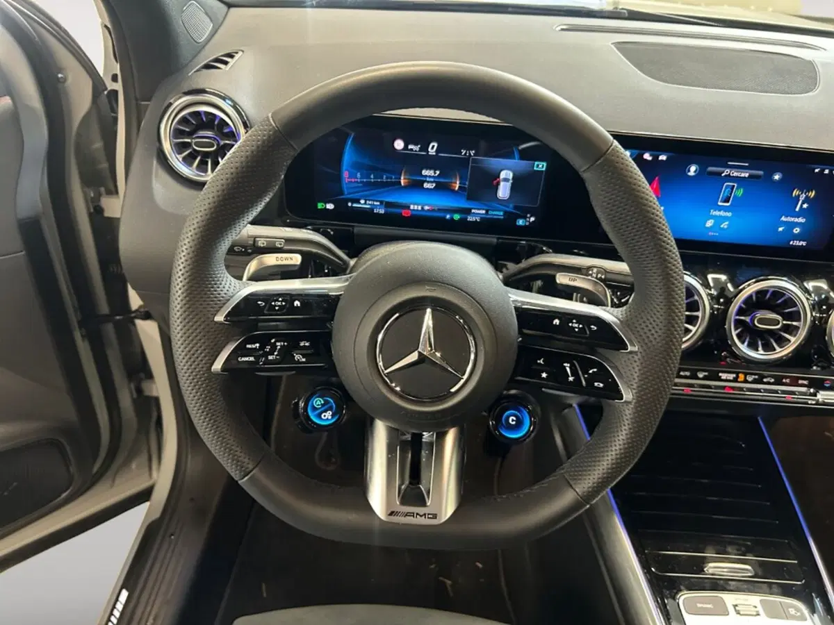 Mercedes-Benz GLA SUV usata a Verona (9)