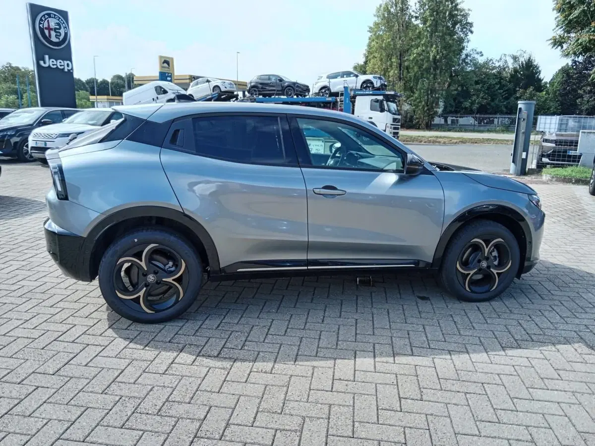 Alfa Romeo Junior usata a Alessandria (4)