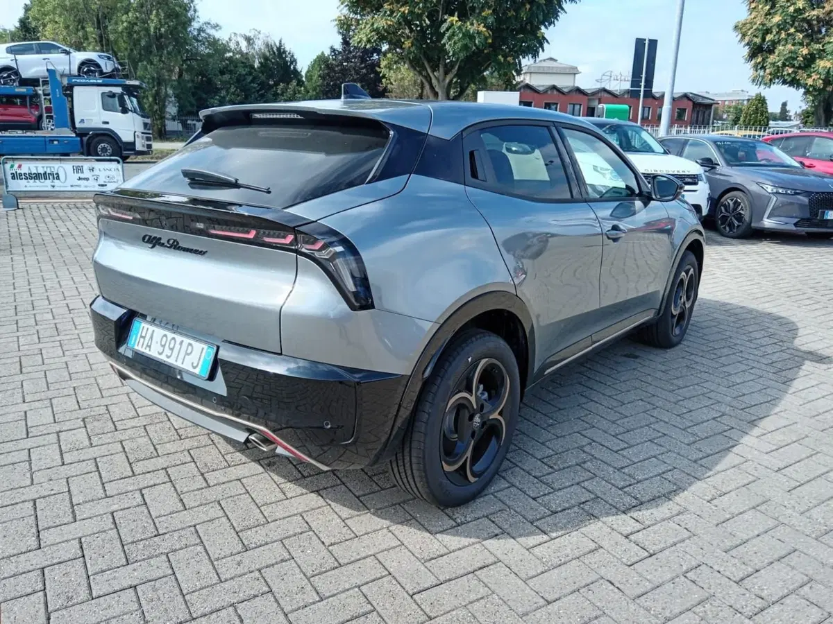 Alfa Romeo Junior usata a Alessandria (5)